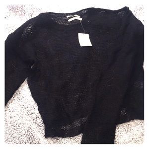 URBAN OUTFITTERS Size M Sweater